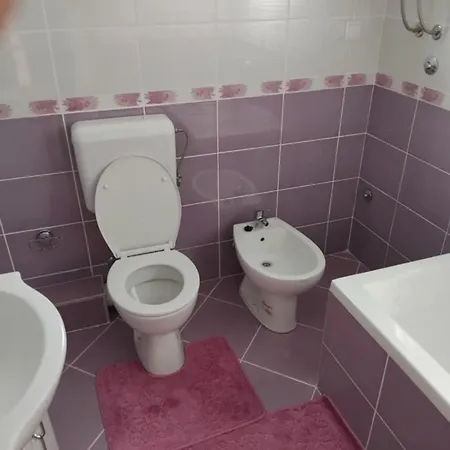 Kuca Ilidza * Sarajevo